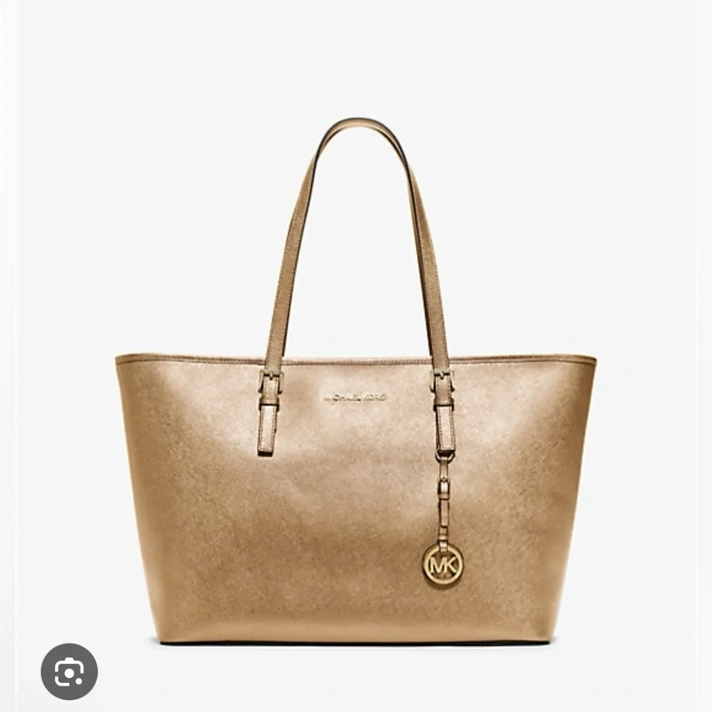 NWT Michael Kors Gold Jet Setter Tote Handbag - Picture 3 of 6